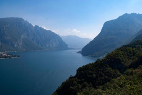 LAGO DI COMO LAKE APARTMENT CASA VACANZe